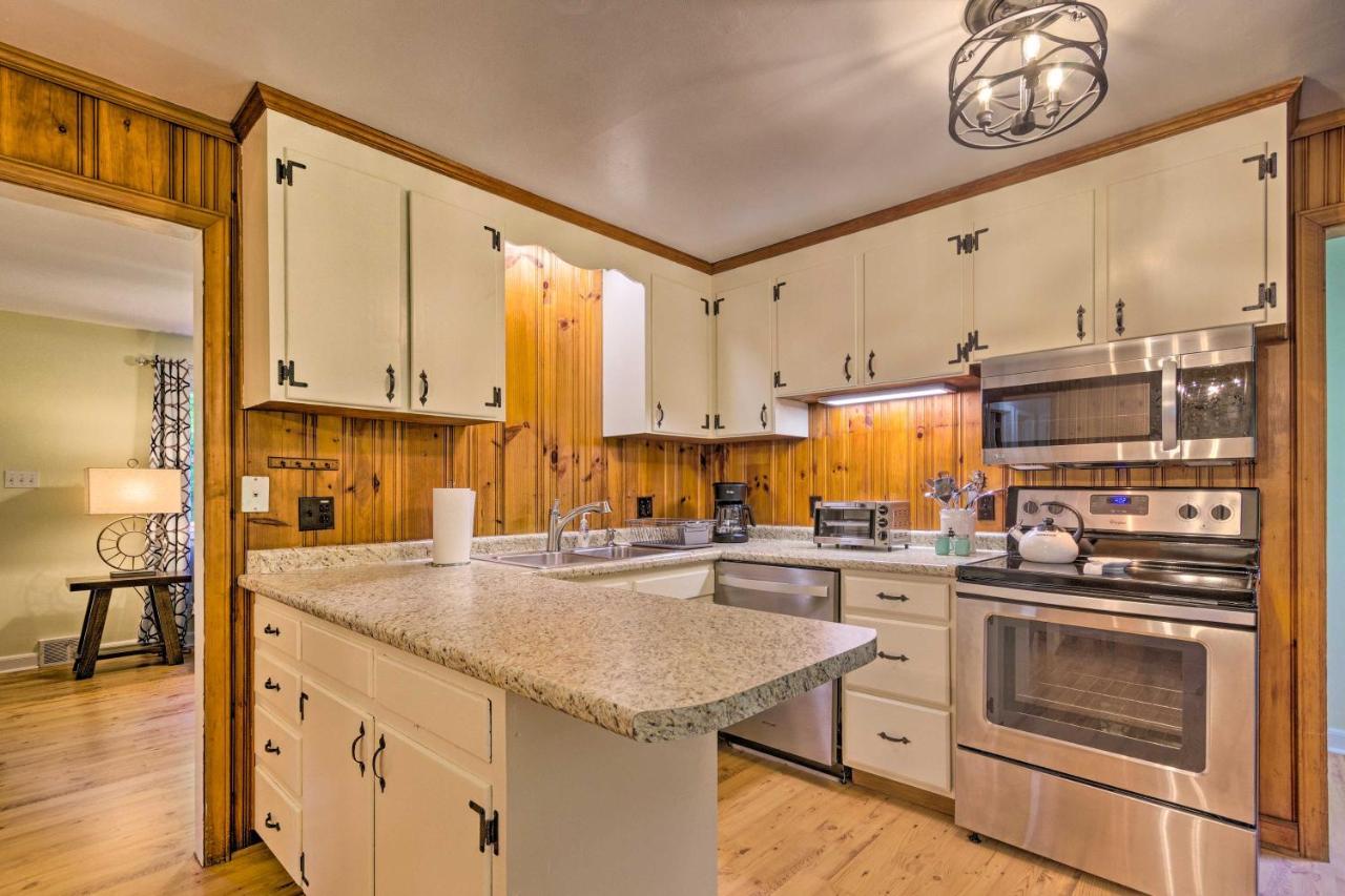Quiet Asheville Home Near Appalachian Trail And Dtwn المظهر الخارجي الصورة